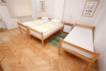 Apartament At The Golden Plough