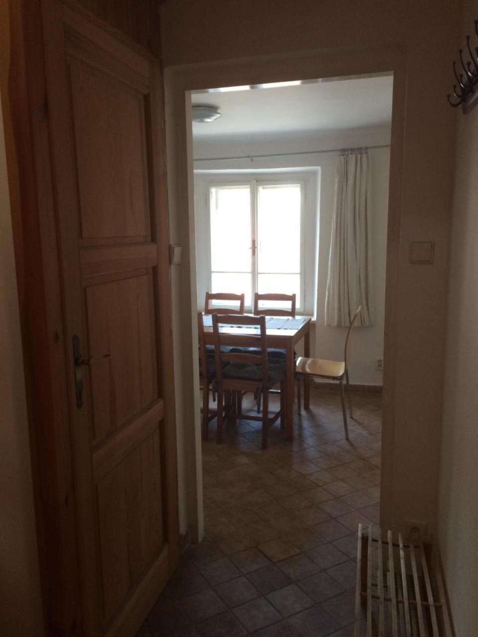 Apartments At The Golden Plough Apartment *